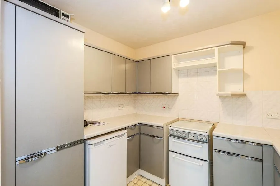 Clarence Road, Gosport, PO12, photo 6