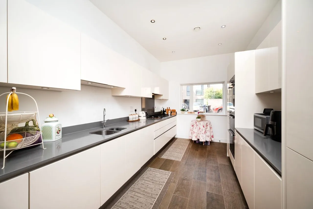 Delta Mews, Millbrook Park, NW7, London, photo 5