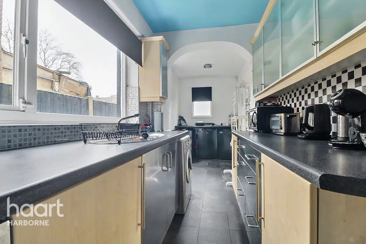 Hagley Road West, Oldbury, B68, photo 7
