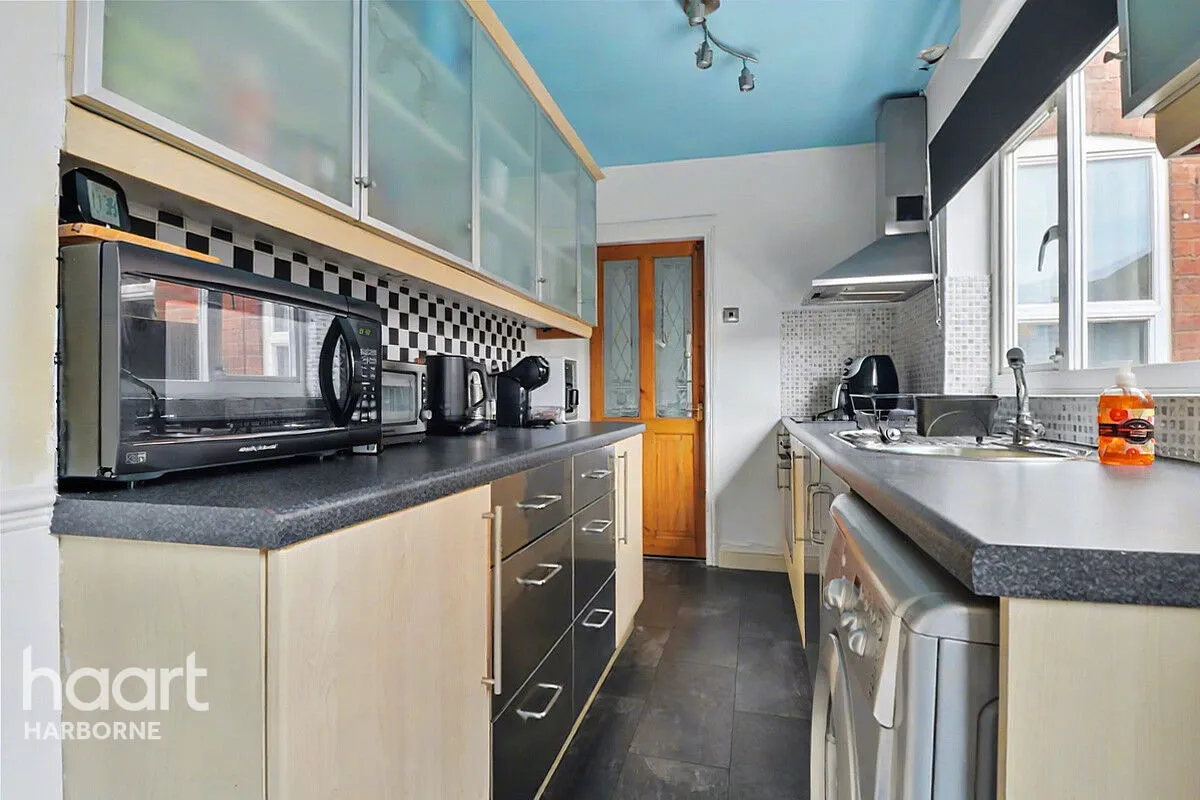 Hagley Road West, Oldbury, B68, photo 8