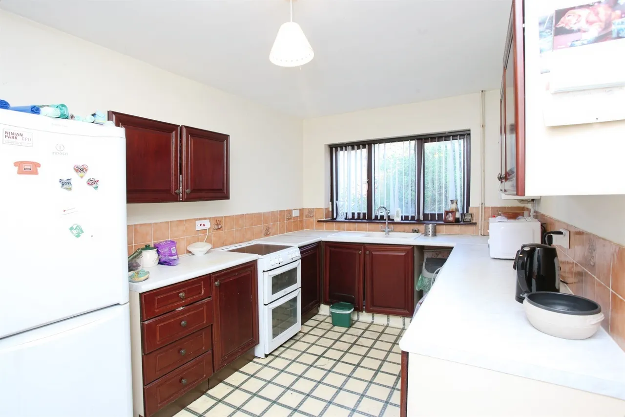 Heol Cwm Ifor Caerphilly, CF83, photo 2
