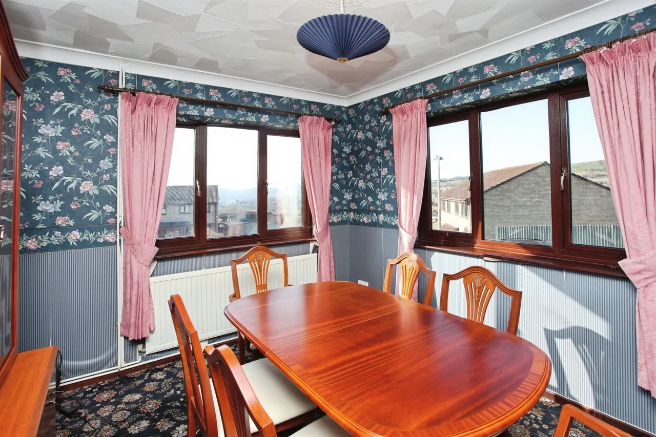 Heol Cwm Ifor Caerphilly, CF83, photo 5