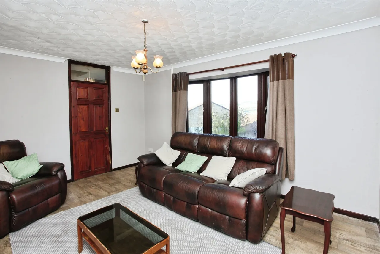 3 bed house for sale, Heol Cwm Ifor Caerphilly, CF83