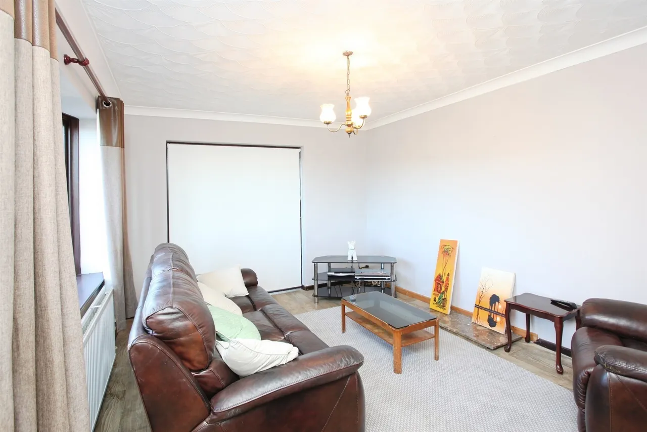 Heol Cwm Ifor Caerphilly, CF83, photo 4