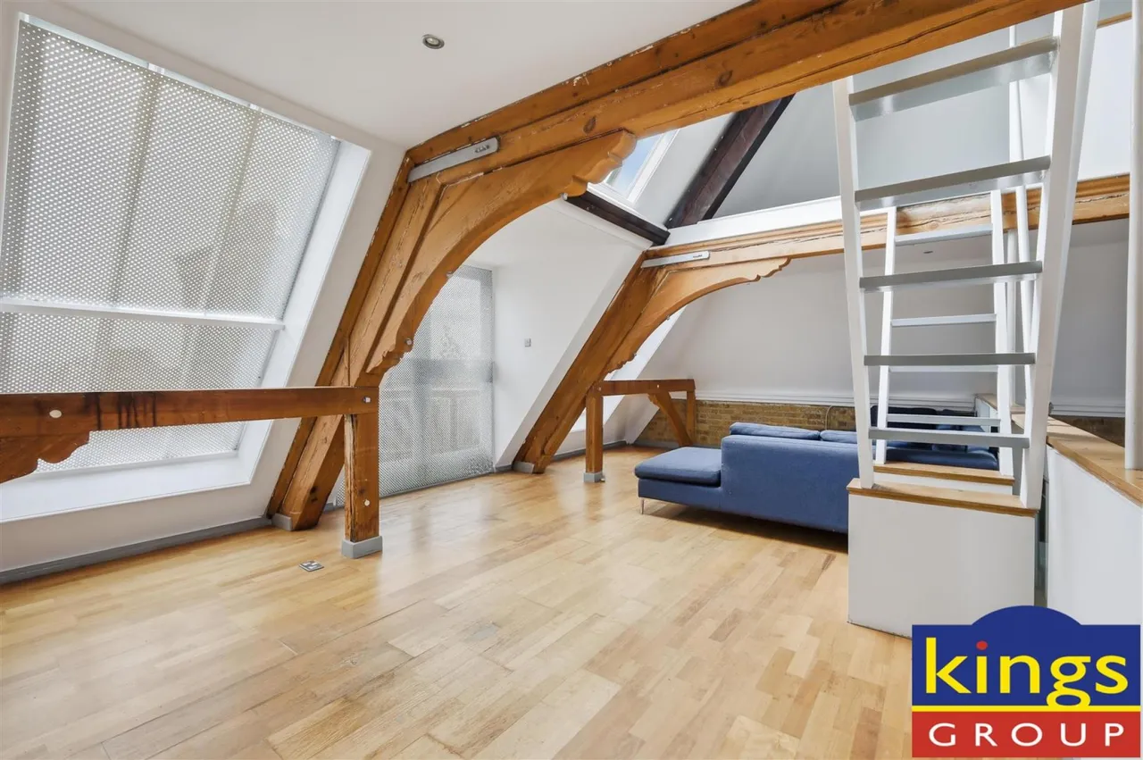 Lansdowne Drive, London, photo 12