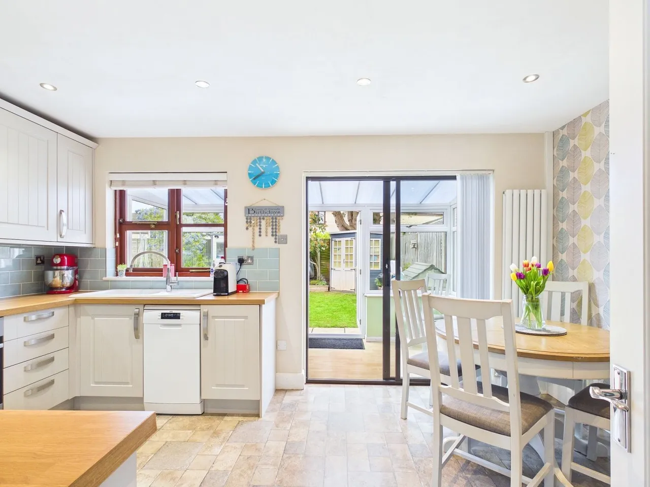 Woodhouse Close, Cirencester, GL7, photo 2