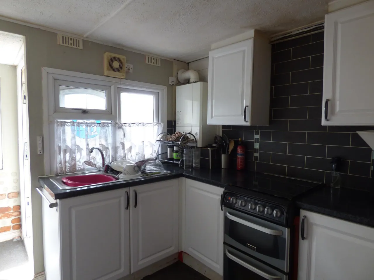 Dunton View, Dunton Mobile Home Park, CM13, photo 3