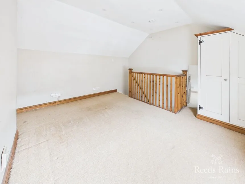 Trafalgar Terrace, Scarborough, YO12, photo 10