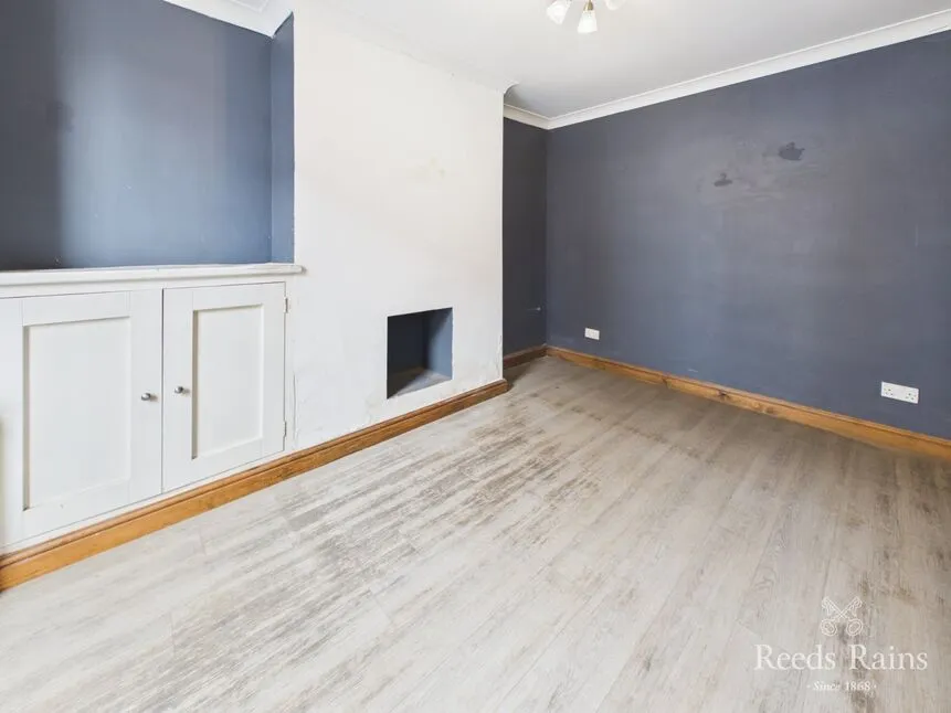 Trafalgar Terrace, Scarborough, YO12, photo 3