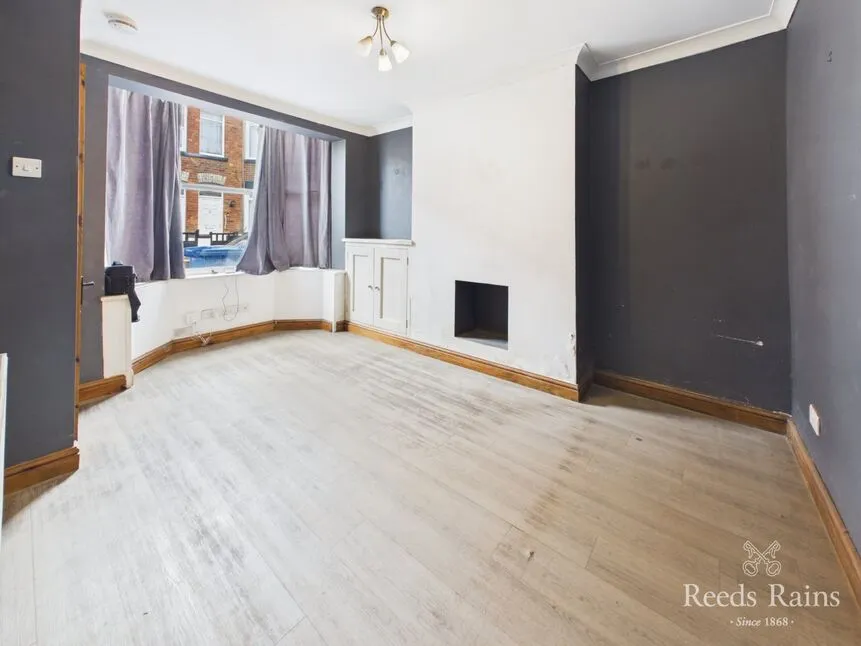 Trafalgar Terrace, Scarborough, YO12, photo 2