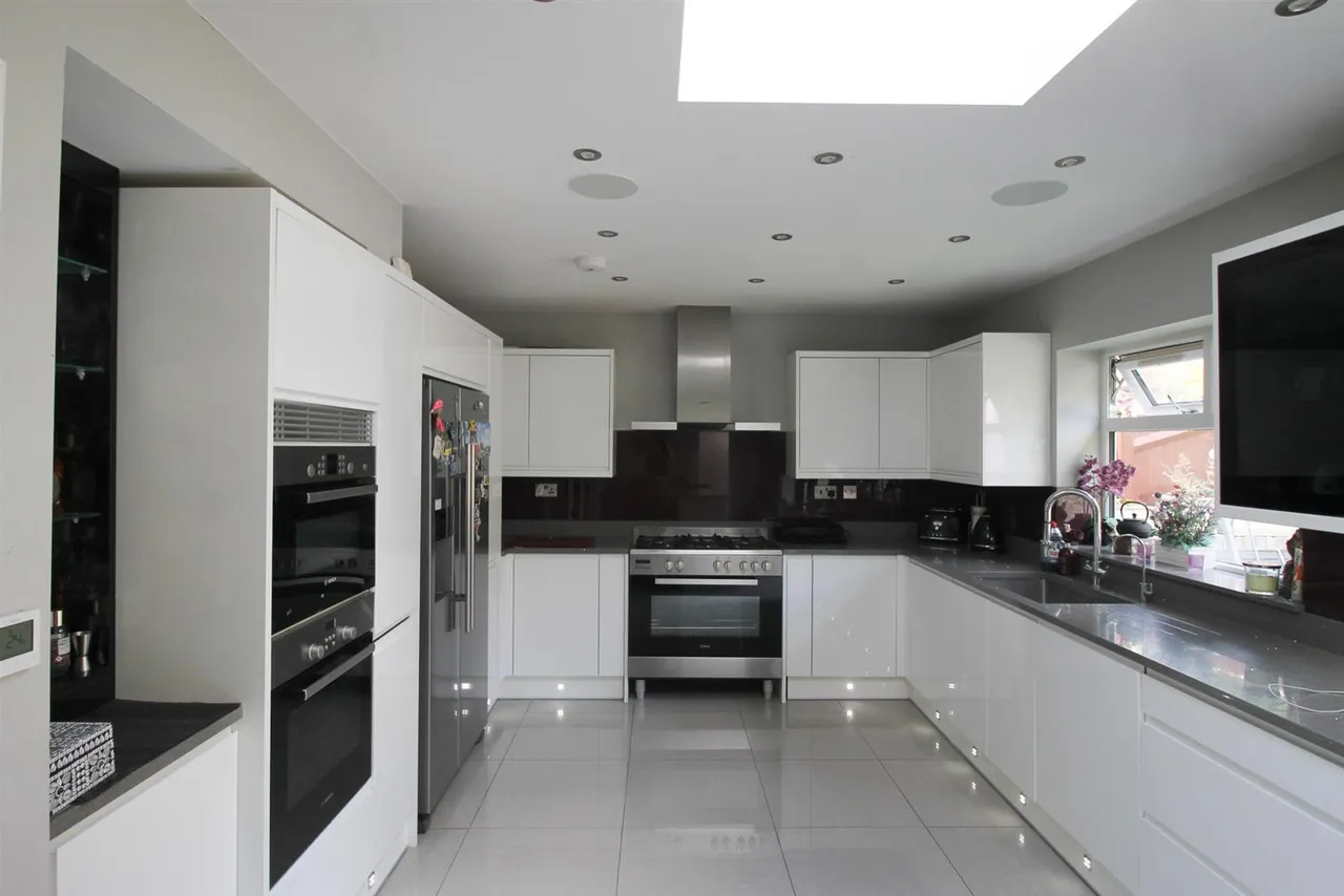 High Wycombe, Buckinghamshire, HP13 5JY, photo 5