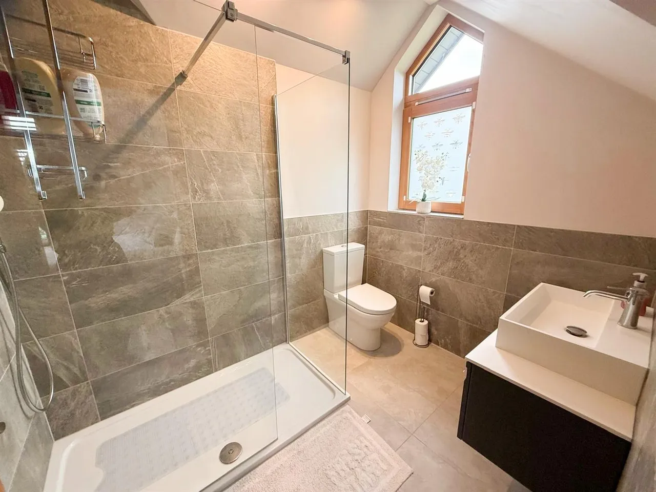 Brazengate, Long Ashes Park, Threshfield, BD23 5PN, photo 21
