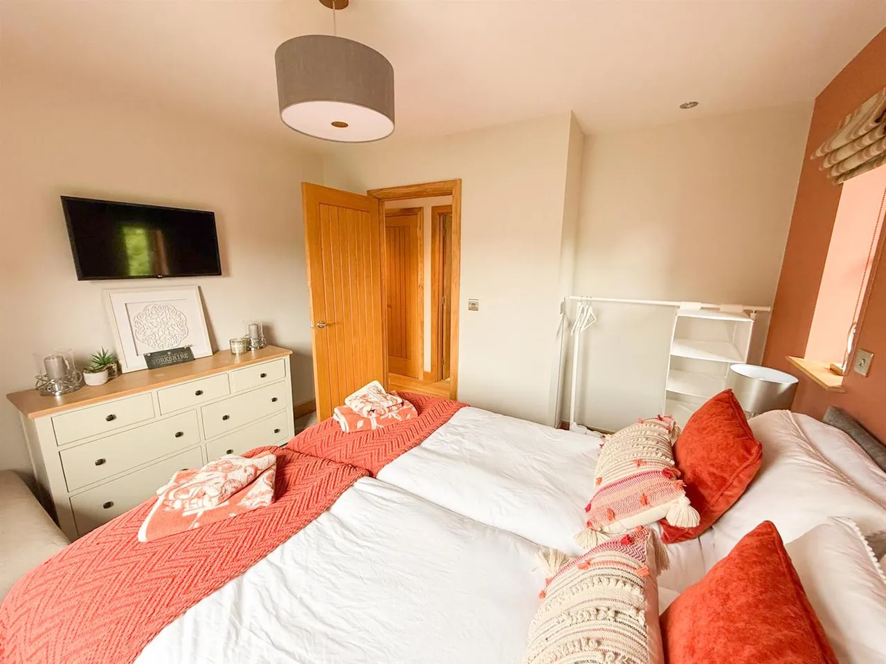 Brazengate, Long Ashes Park, Threshfield, BD23 5PN, photo 11
