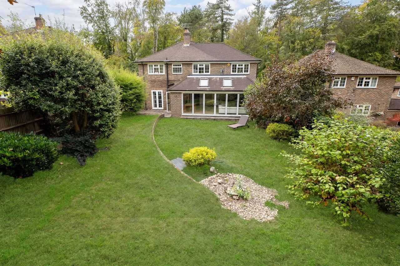 Ashley Road, Epsom, KT18, photo 22