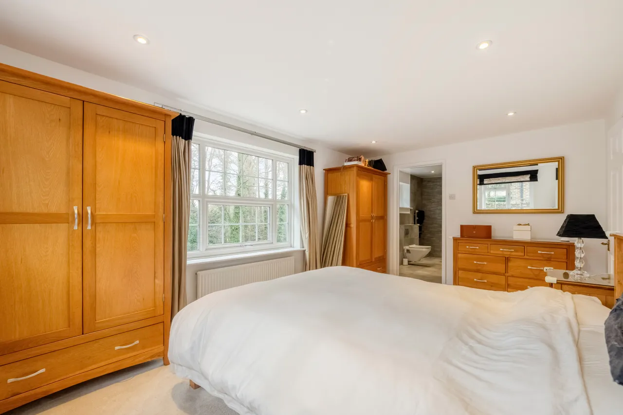 Ashley Road, Epsom, KT18, photo 12