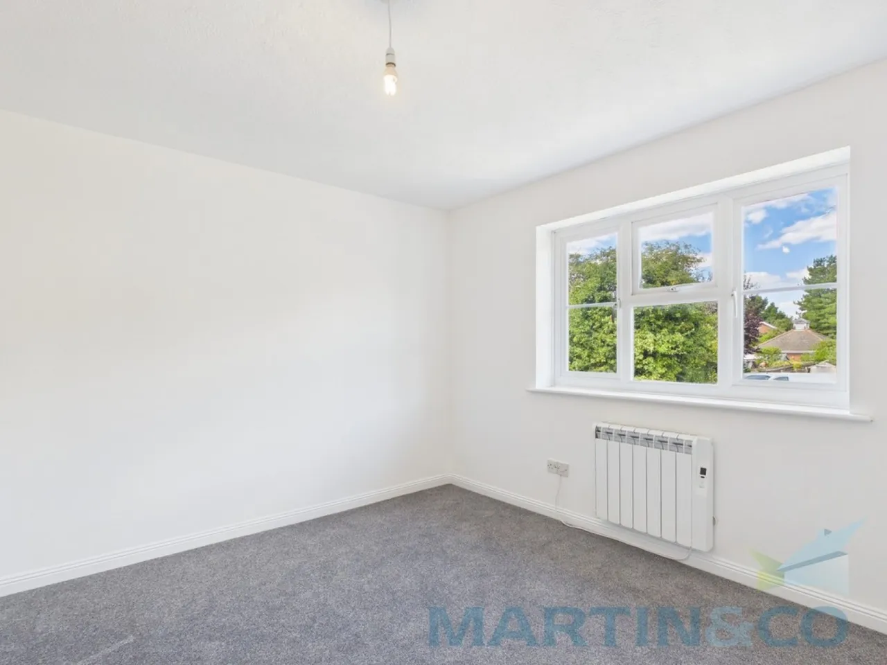 Perryfields , Burgess Hill, photo 7