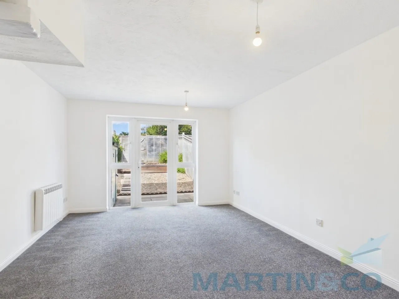 Perryfields , Burgess Hill, photo 3