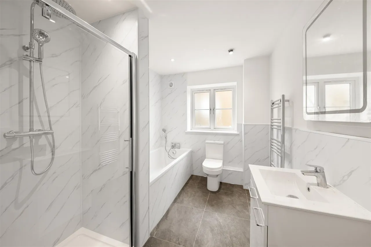 Harefield Road, Uxbridge, photo 14