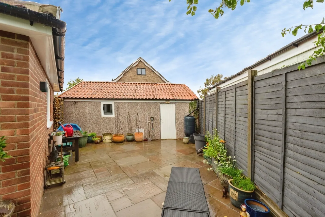 Churchill Close, Watton, Thetford, Norfolk, IP25, photo 23