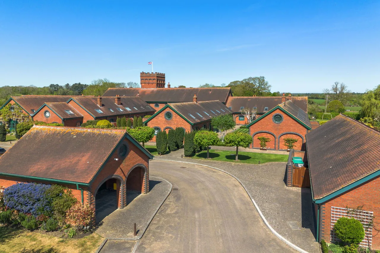Brickendon Lane, Brickendon, SG13, photo 52