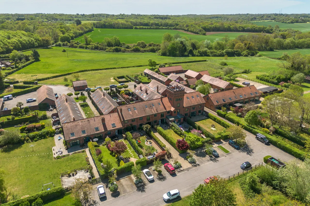 Brickendon Lane, Brickendon, SG13, photo 49