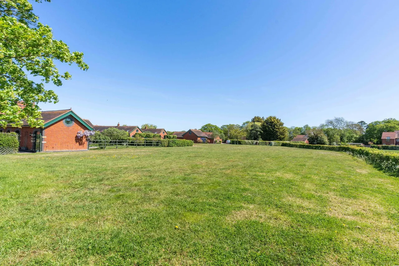 Brickendon Lane, Brickendon, SG13, photo 36