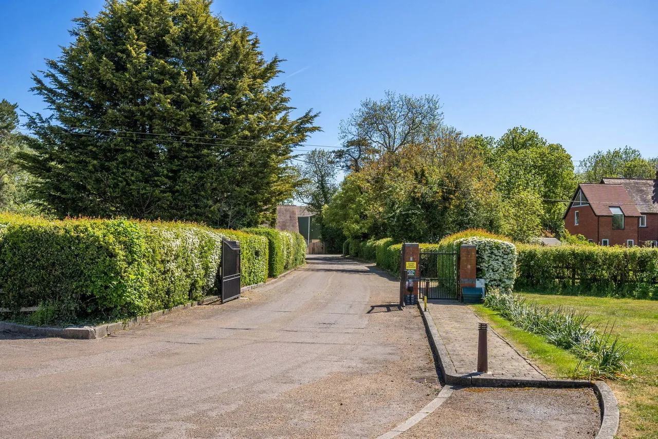 Brickendon Lane, Brickendon, SG13, photo 56