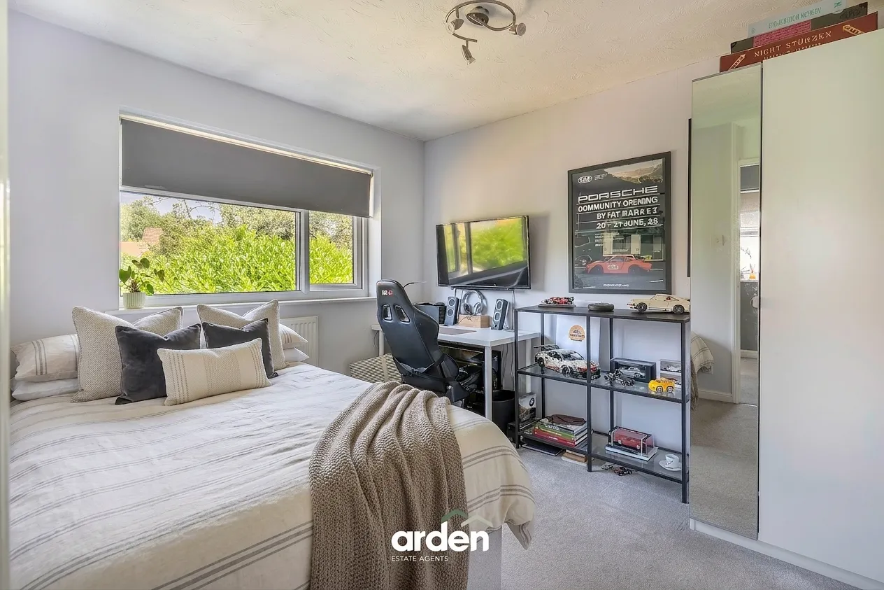 Linthurst Newtown, Blackwell, B60, photo 10