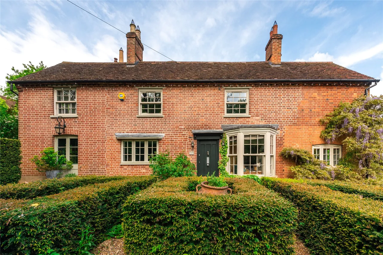 High Street, Lidlington, MK43, photo 25