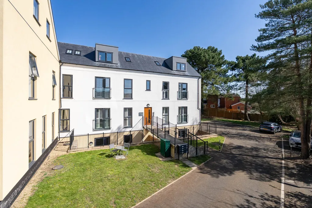 Chalkpit Lane, Dorking, RH4, photo 5
