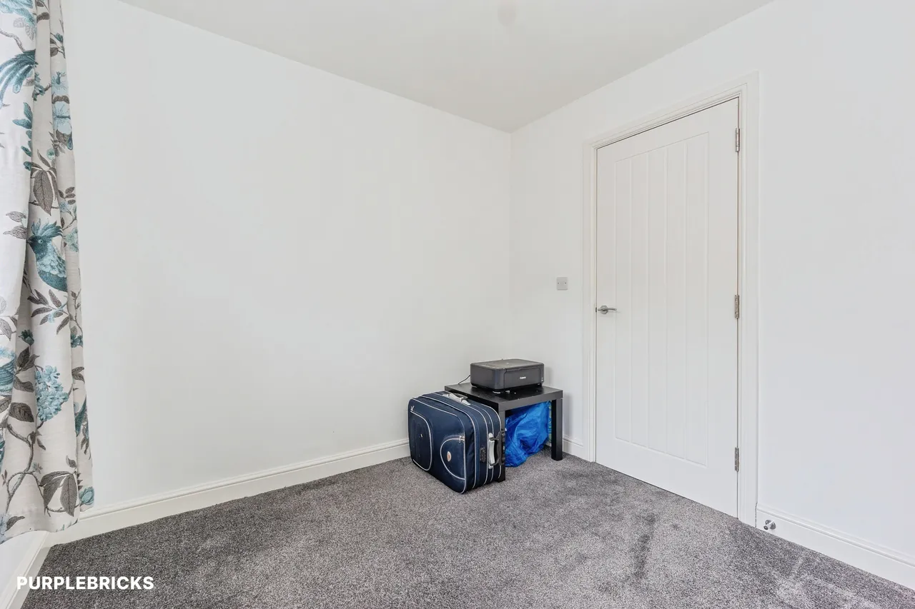 Harrison Court, Hyde, SK14, photo 18