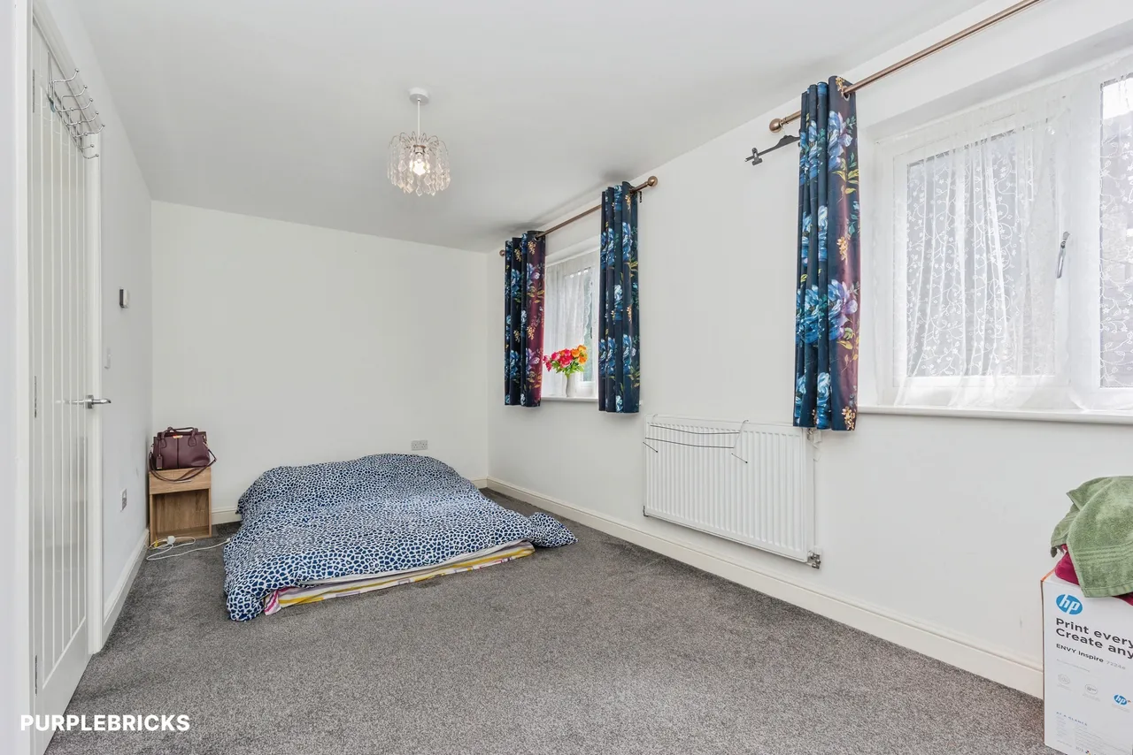 Harrison Court, Hyde, SK14, photo 13