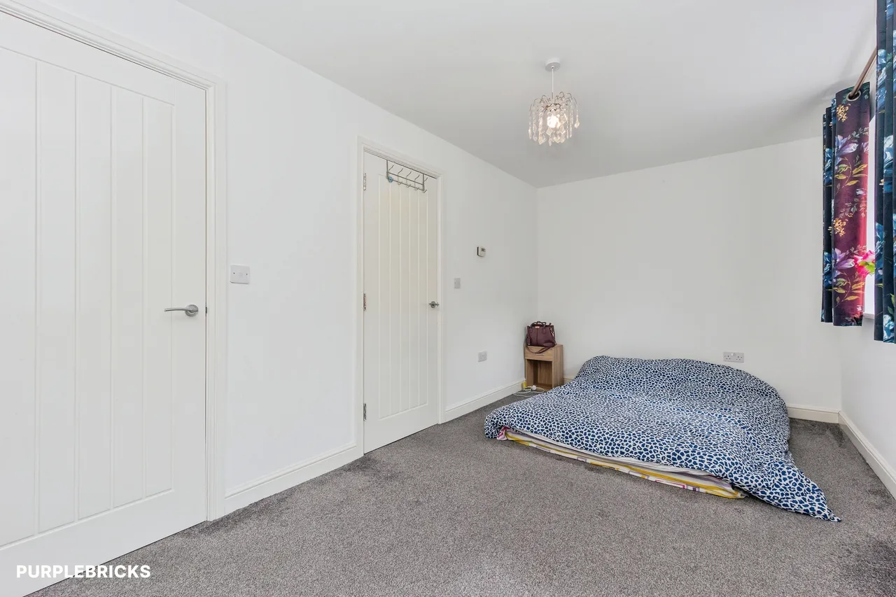 Harrison Court, Hyde, SK14, photo 16