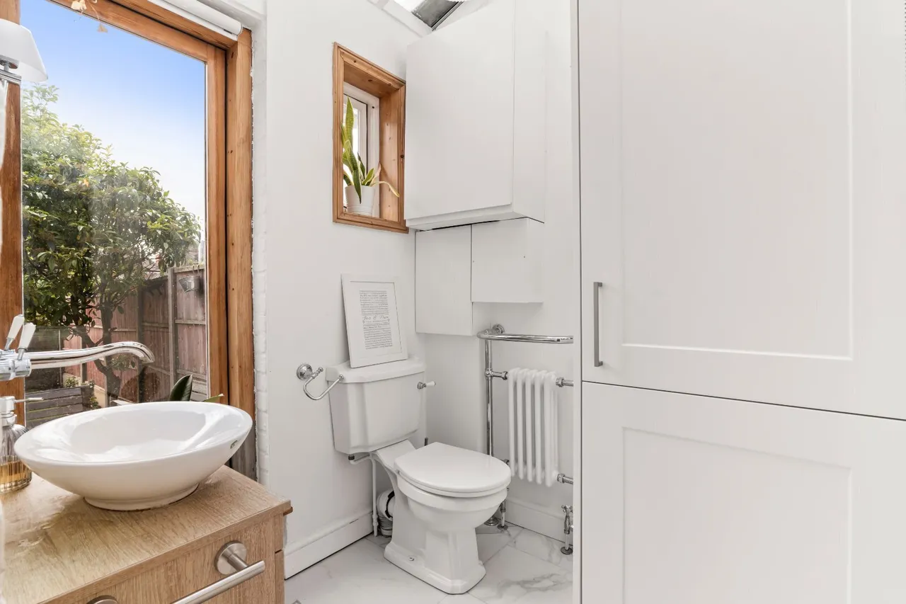 Addington Road, London, N4, photo 18
