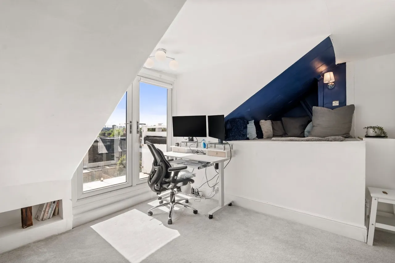 Addington Road, London, N4, photo 14