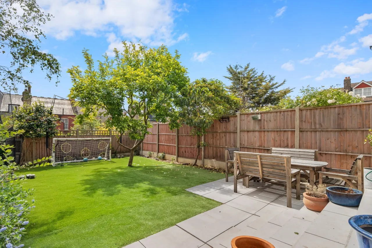 Addington Road, London, N4, photo 20