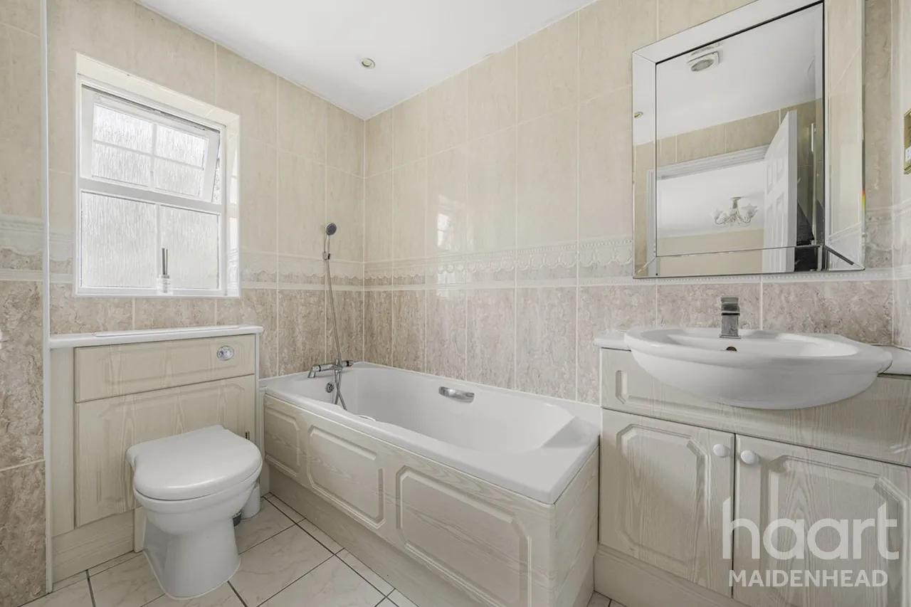 Willow Drive, Maidenhead, SL6, photo 24