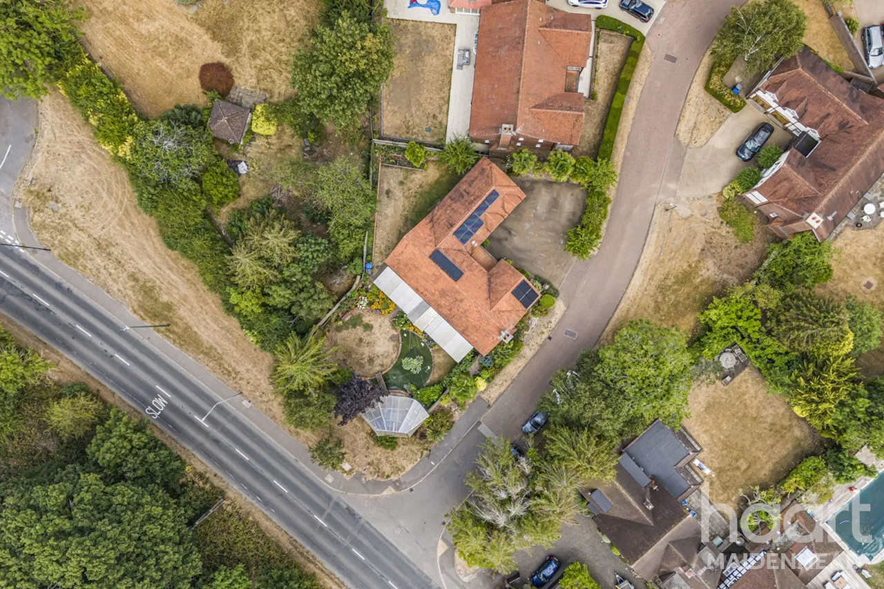 Willow Drive, Maidenhead, SL6, photo 29