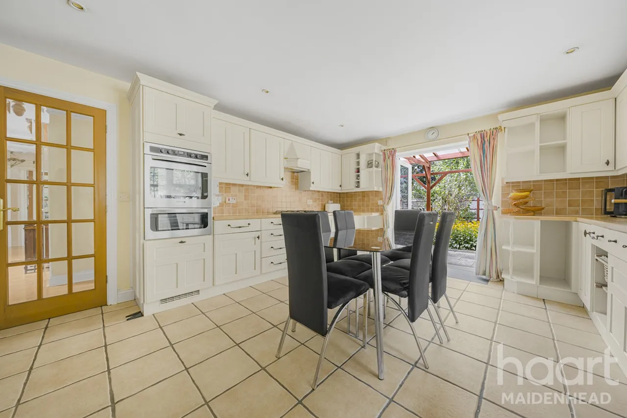 Willow Drive, Maidenhead, SL6, photo 14
