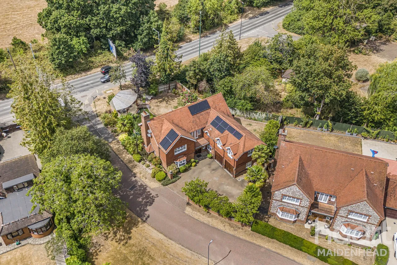 Willow Drive, Maidenhead, SL6, photo 26