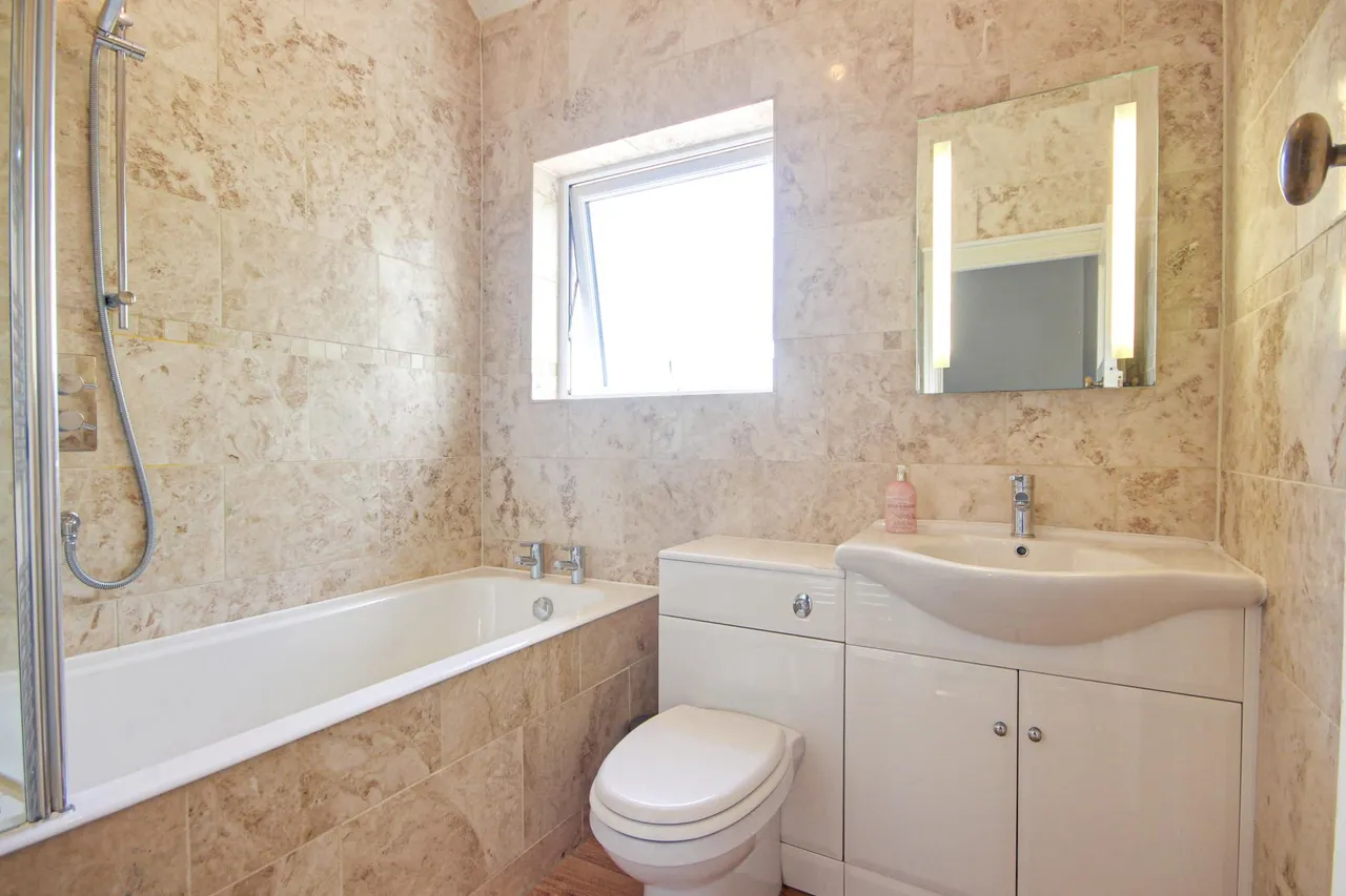 Denmark Road, Gloucester, GL1, photo 12