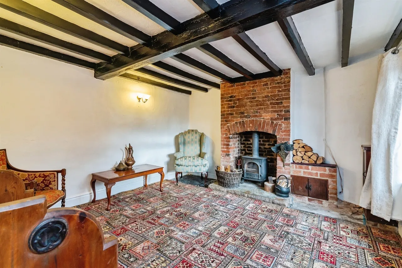 Brookhill Leys Road, Eastwood, NG16, photo 3