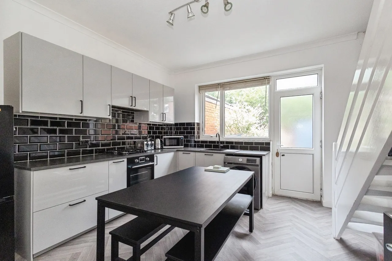 Mansfield Street, Ashton-under-Lyne, Greater Manchester, OL7, photo 4