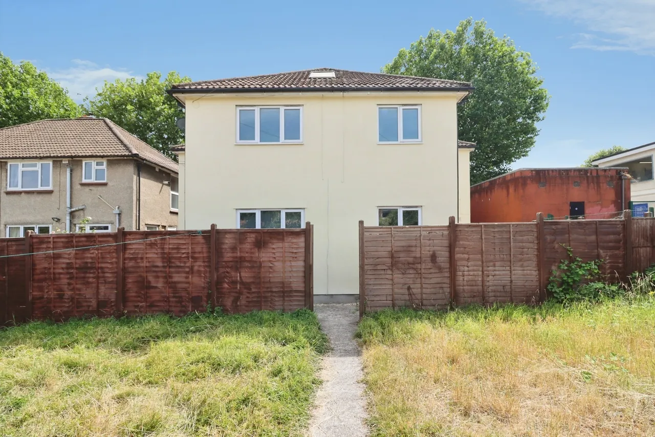 Staple Hill Road, Bristol, BS16, photo 14