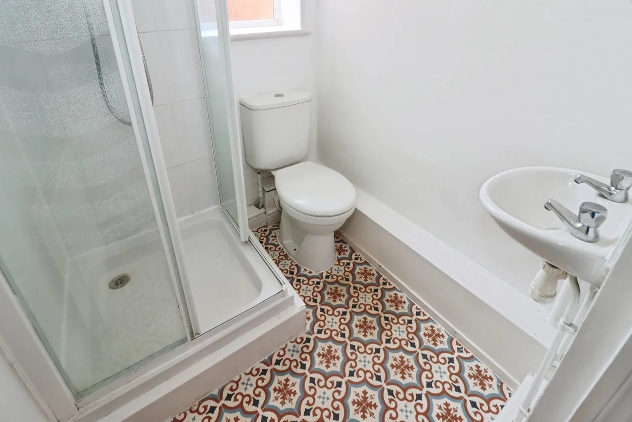 Staple Hill Road, Bristol, BS16, photo 4