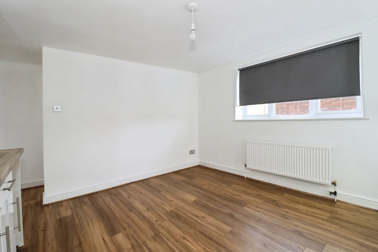 Staple Hill Road, Bristol, BS16, photo 6