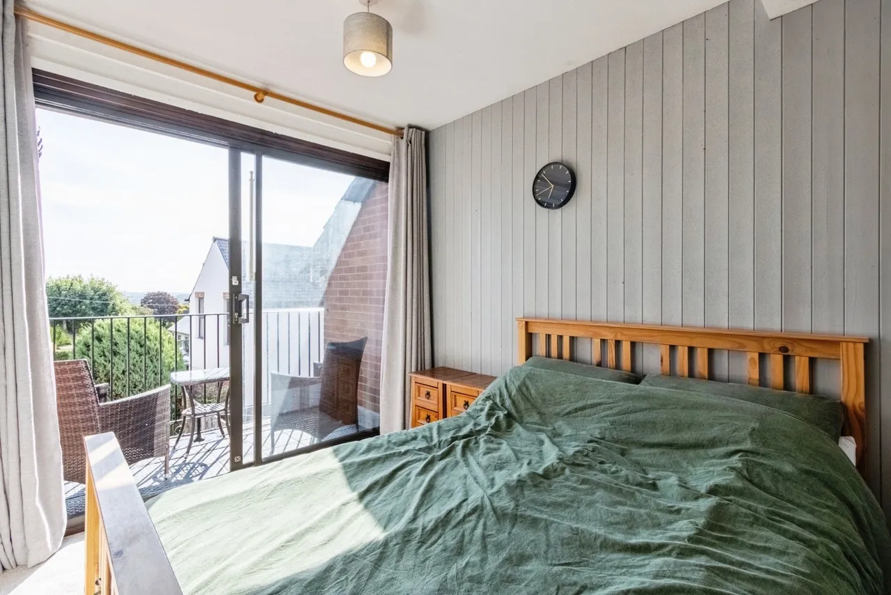 Leeds Road, Wakefield, West Yorkshire, WF1, photo 12