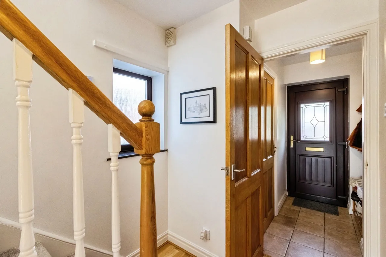 Leeds Road, Wakefield, West Yorkshire, WF1, photo 5