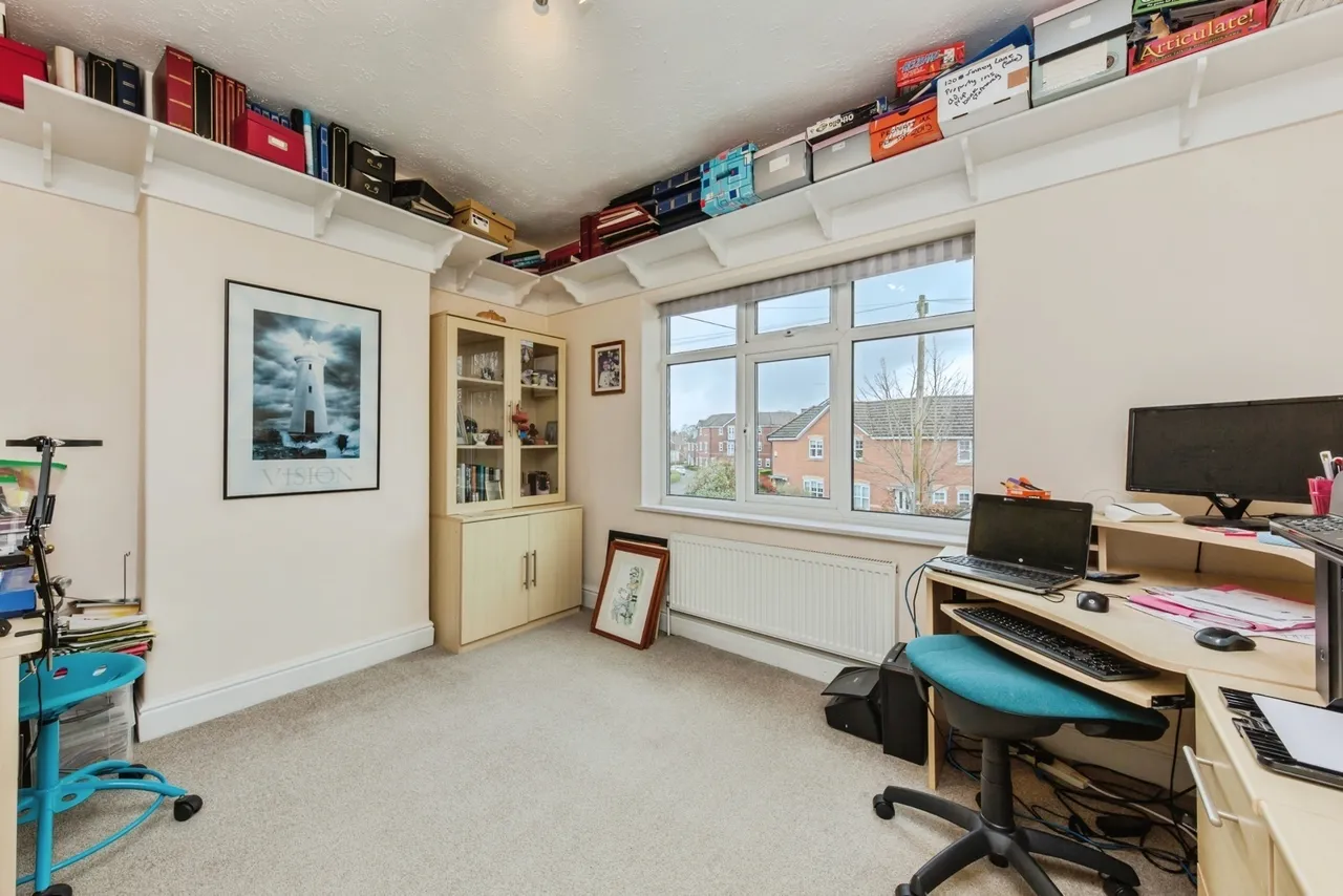 Whirley Road, MACCLESFIELD, Cheshire, SK10, photo 11