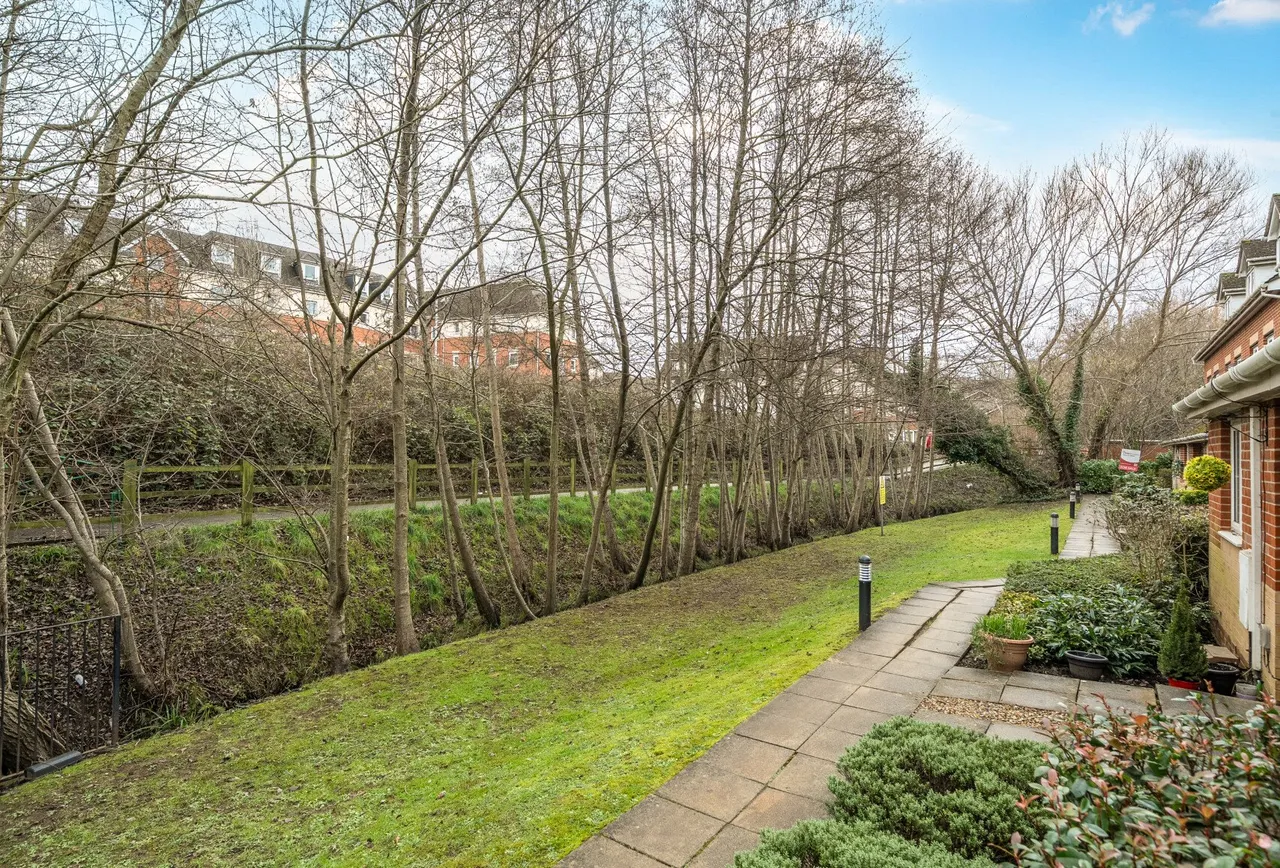 Dougall Close, Tunbridge Wells, TN2 3GN, photo 8